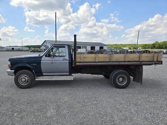 1997 Ford F-450 SD flatbed dump truck - VUT