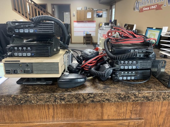 Icom FM 2 Way  Radio(5)