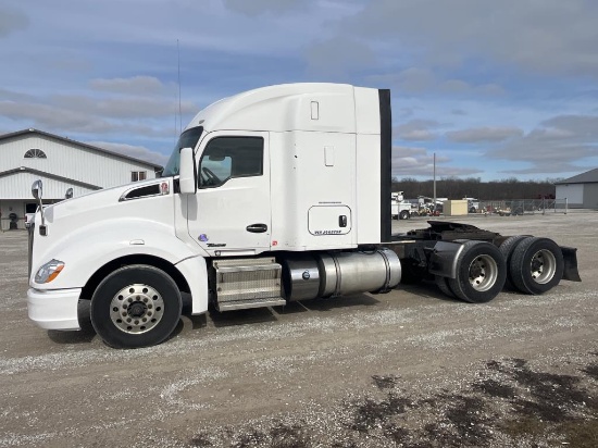 2015 Kenworth T680 VUT
