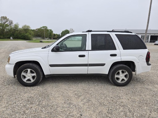 2005 Chevy Trailblazer LS IST