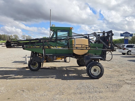 Melroe 220 Spray Coupe *