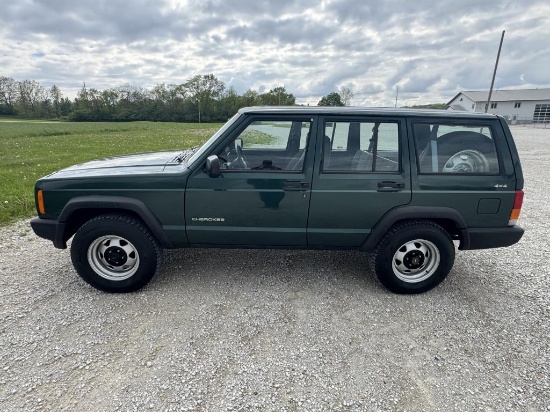 1999 Jeep Cherokee IST