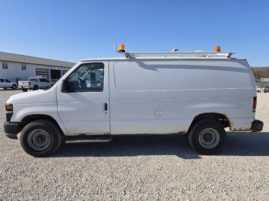 2010 Ford E350 VUT