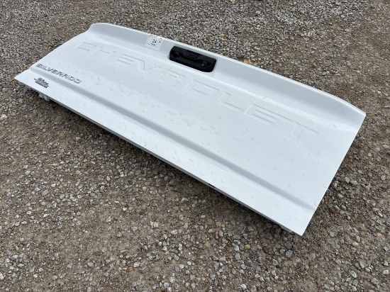 Tailgate for Chevy 1500 +