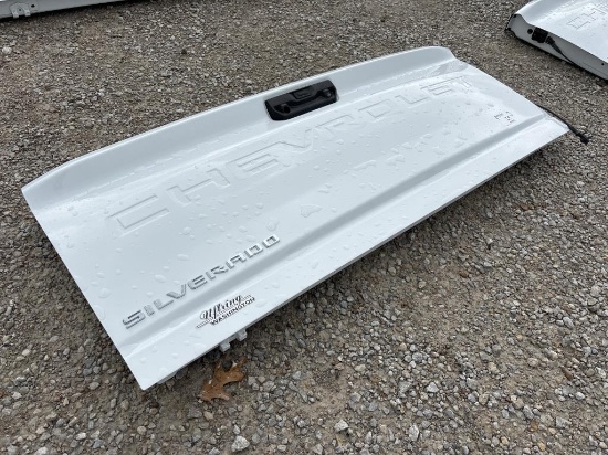 Tailgate for Chevy 1500 +