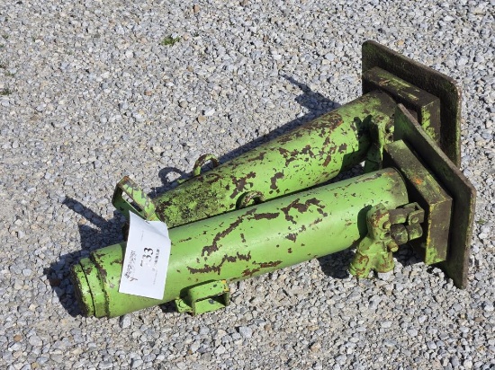 Hydraulic Jacks (2)