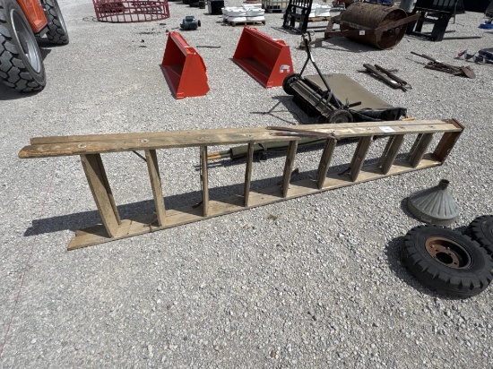 Ladder- Wooden 10 Ft