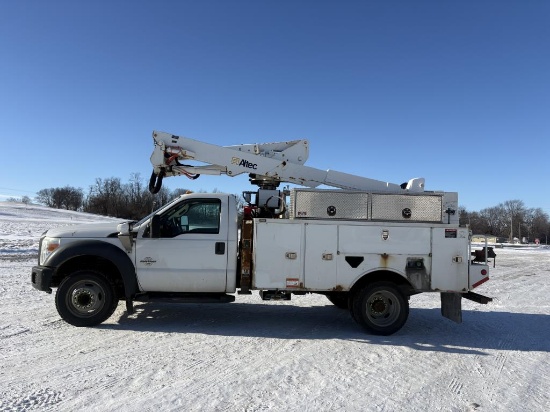 2012 Ford F550 Bucket Truck  VUT