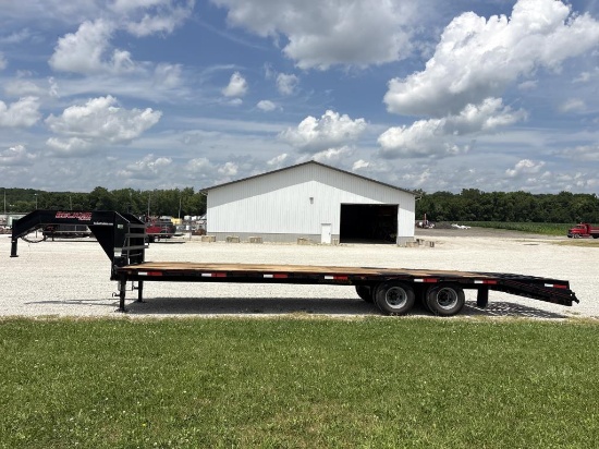 2010 Becker 30' Gooseneck flatbed trailer - VUT