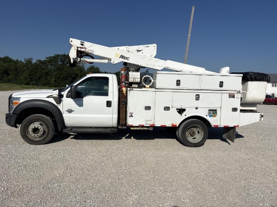 2015 Ford F550 bucket truck VUT