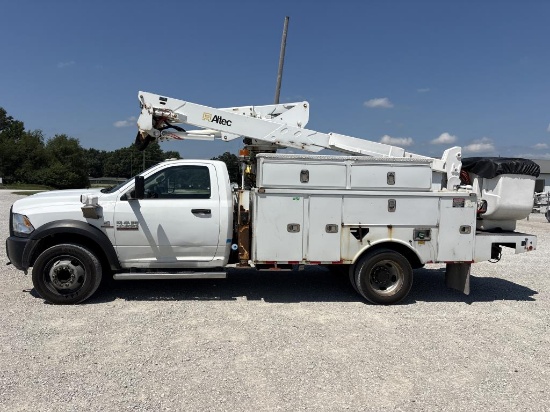 2016 Ram 5500 Bucket truck VUT