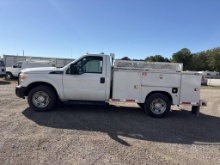 2012 Ford F350 XL service truck VUT