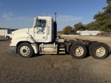 2000 Freightliner FL170 Road tractor - VUT