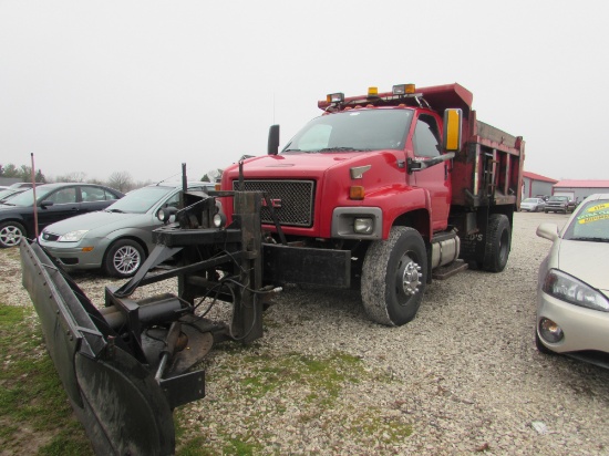 2005 GMC 8500 Dump Truck