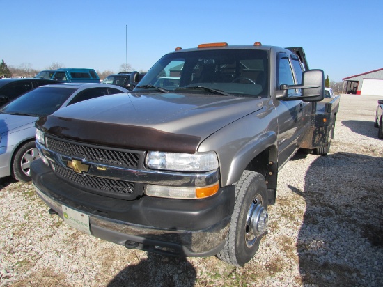 2001 Chevy 3500 Miles: 116,088