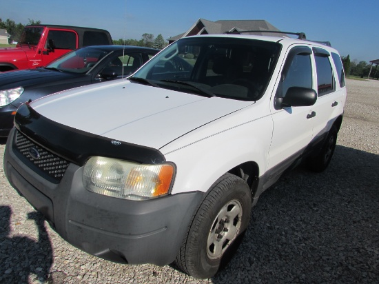 2004 Ford Escape Miles: 156,218