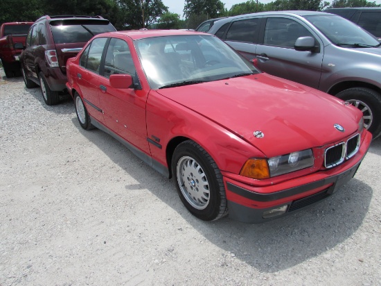 1994 BMW 325I Miles: 238,427
