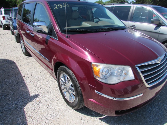 2008 Chrysler Town & Country Miles: 116,650