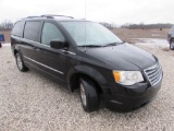 2010 Chrysler Town & Country Miles: 176,956