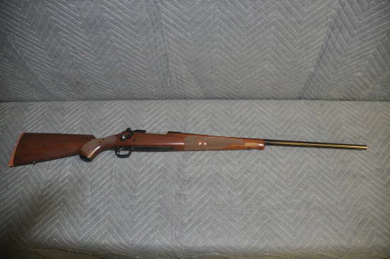 Winchester Model 70 Classic Featherweight WSM