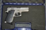 Smith & Wesson 669