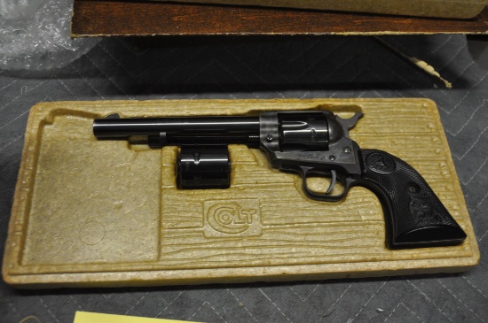 Colt Dual Cylinder Peacemaker .22 Scout