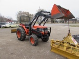 Kubota L2900 Hours: 1,366