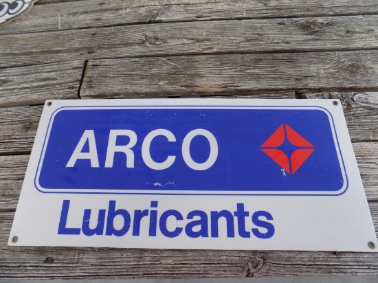 Arco Lubricants Sign