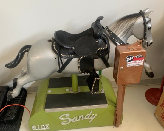 Ride Sandy 25 Cent Mechanical Horse