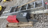COMBINED LOT, 2 LAWN SPREADERS, FOLDING LADDER,16 FT EXTENSION LADDER,
