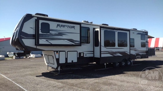 2017 KEYSTONE RAPTOR TOY HAULER RP425TS17 VIN: 4YDF4243XHR800548 FIFTH WHEEL CAMPER