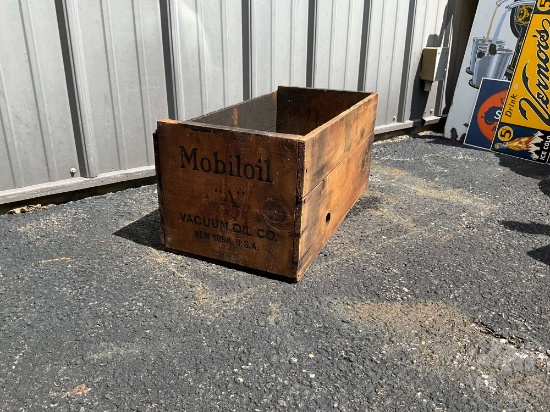 MOBILOIL "A" VACUUM OIL CO., NEW YORK, USA, WOOD CRATE