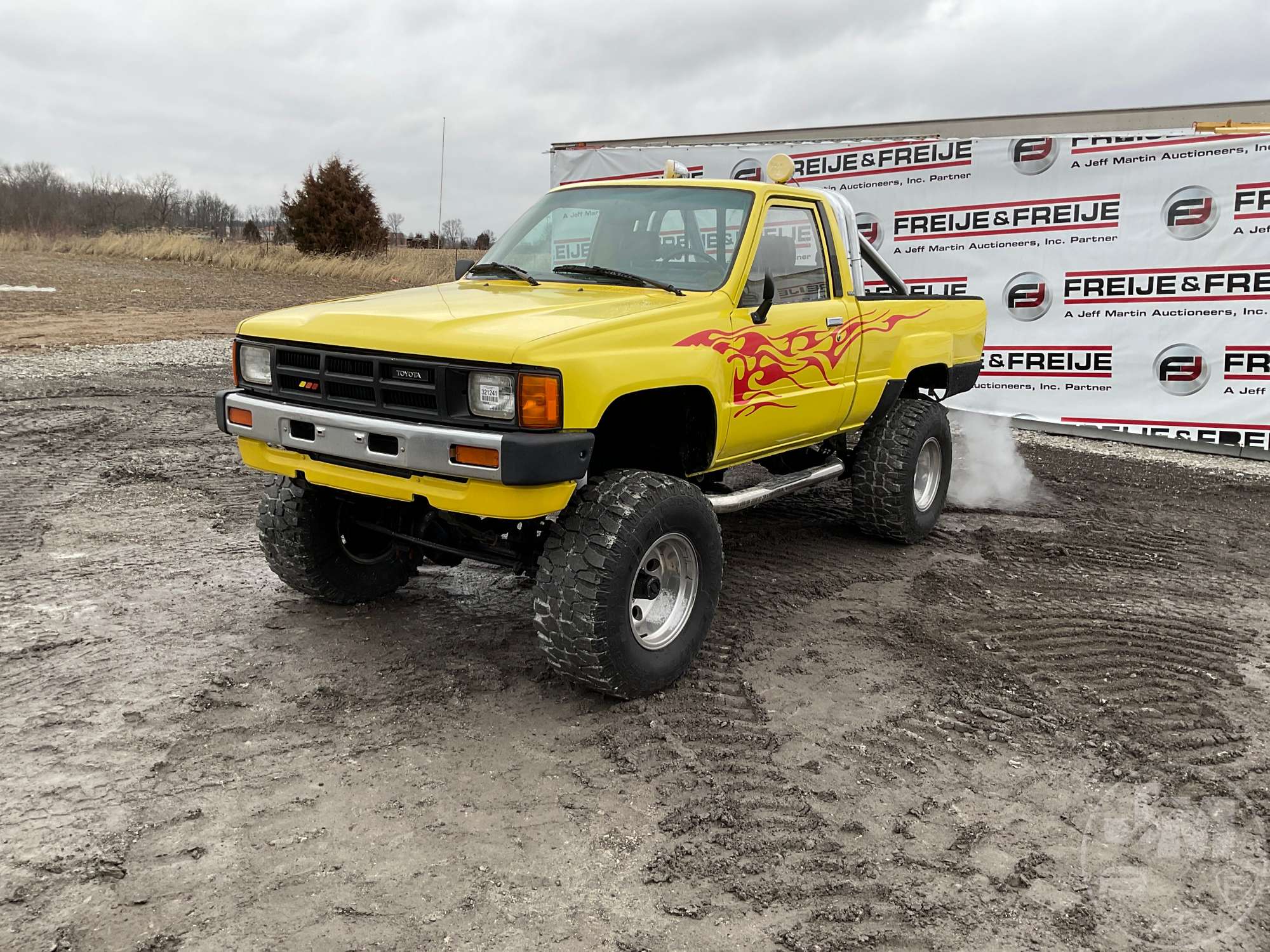 1984 TOYOTA 22R VIN: AZ-221793 PICKUP | Proxibid
