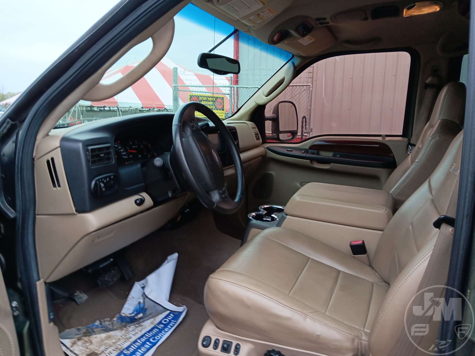Used Excursion Interior 6 door excursion interior - Touristvisitorguides.com