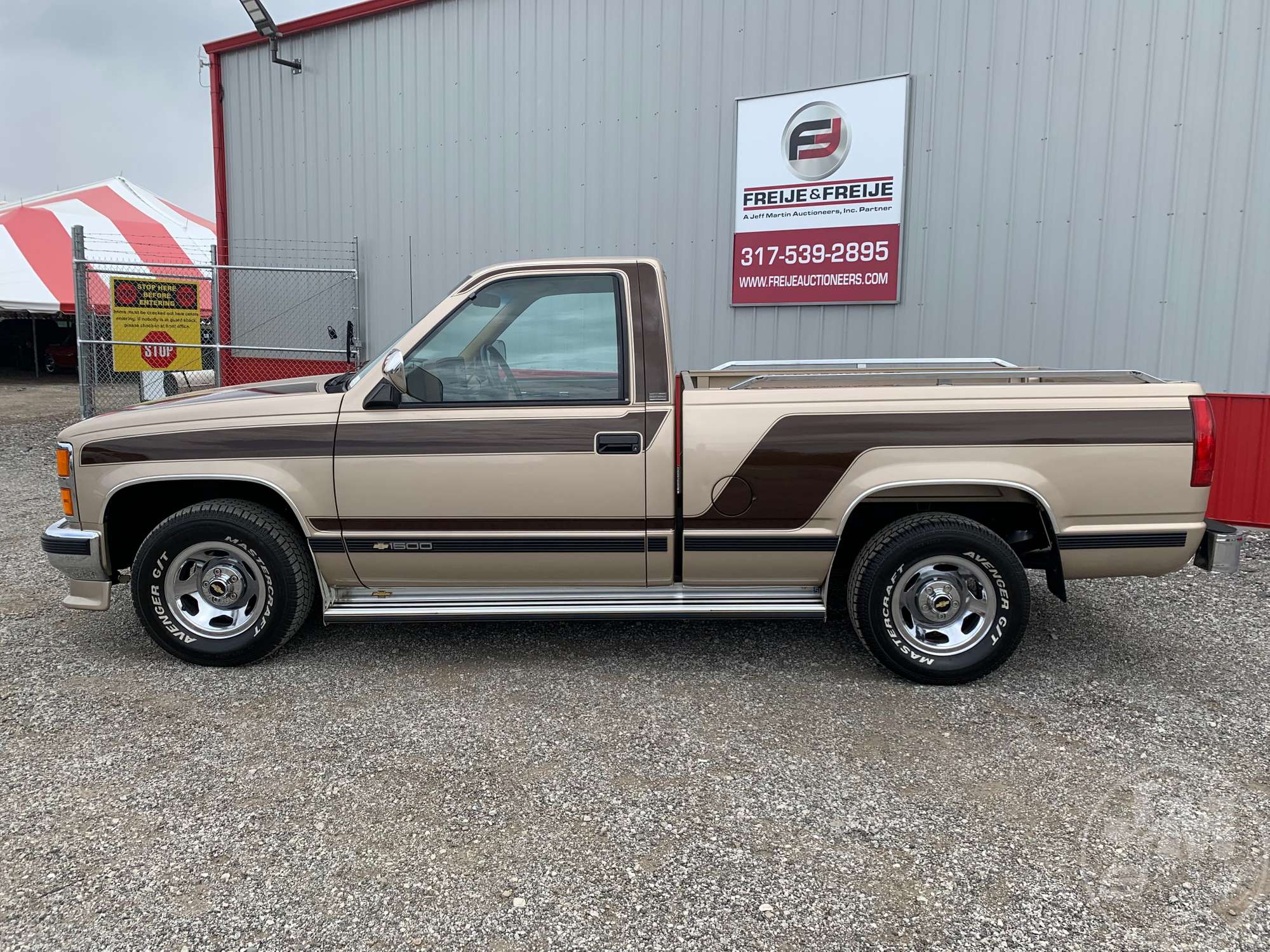 1988 CHEVROLET GMT-400 VIN: 1GCDC14K9JZ158585 | Proxibid