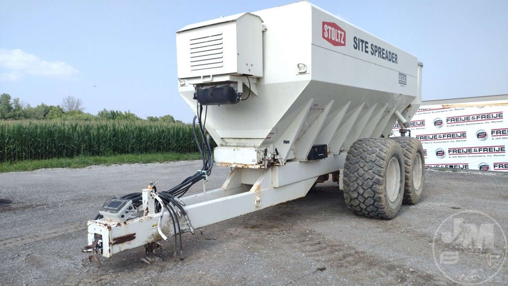 STOLTZ SST18HX SITE SPREADER SN: M97617 SITE | Proxibid