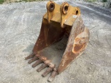 DEERE DEERE 160 D SN: 209408-2-1 36 IN EXCAVATOR TOOTHED BUCKET
