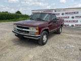 1996 CHEVROLET GMT-400 REGULAR CAB 4X4 PICKUP VIN: 1GCEK14R0TZ207714