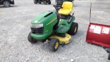 JOHN DEERE 118A RIDING MOWER SN: GXL118A011638
