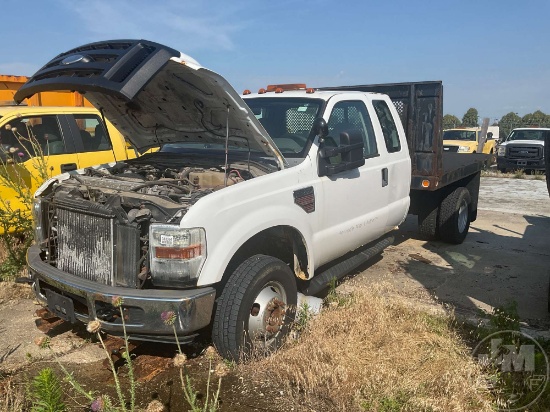 2008 FORD F-350 DOUBLE CAB 4X4 PICKUP VIN: 1FDWX37R68EB26532