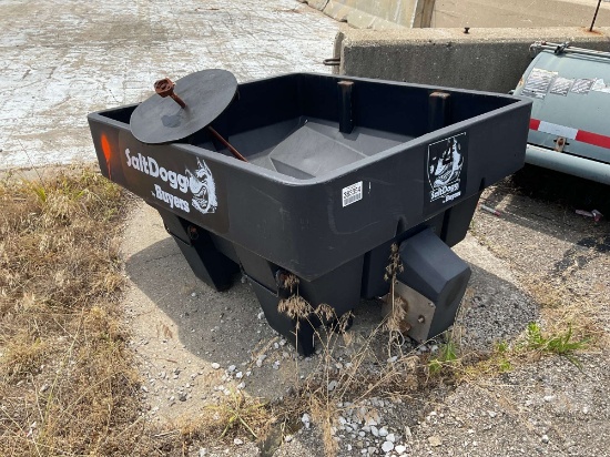 BUYERS SALTDOGG POLY SPREADER BOX