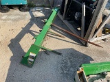 BALE SPEAR