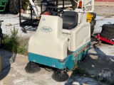 TENNANT 6100 SN: 6100-2247 SWEEPER