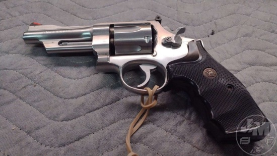 SMITH & WESSON MODEL 624 .44 MAGNUM