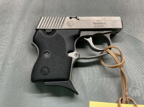 NORTH AMERICAN ARMS (NAA) MODEL GUARDIAN .32 ACP