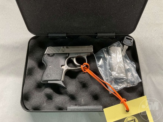 NORTH AMERICAN ARMS (NAA) MODEL GUARDIAN .32 ACP