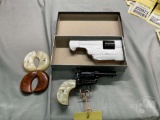 HERITAGE MANUFACTURING MODEL ROUGH RIDER 22 COMBO 22LR/22MAG