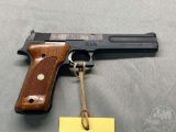 SMITH & WESSON MODEL 422 .22 LR
