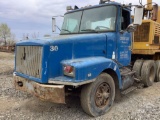 1990 WHITEGMC WB TANDEM AXLE DAY CAB TRUCK TRACTOR VIN: 4V1JDBJE1LN808848
