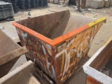 USED HEAVY DUTY 2 CY CAPACITY DUMPING HOPPER